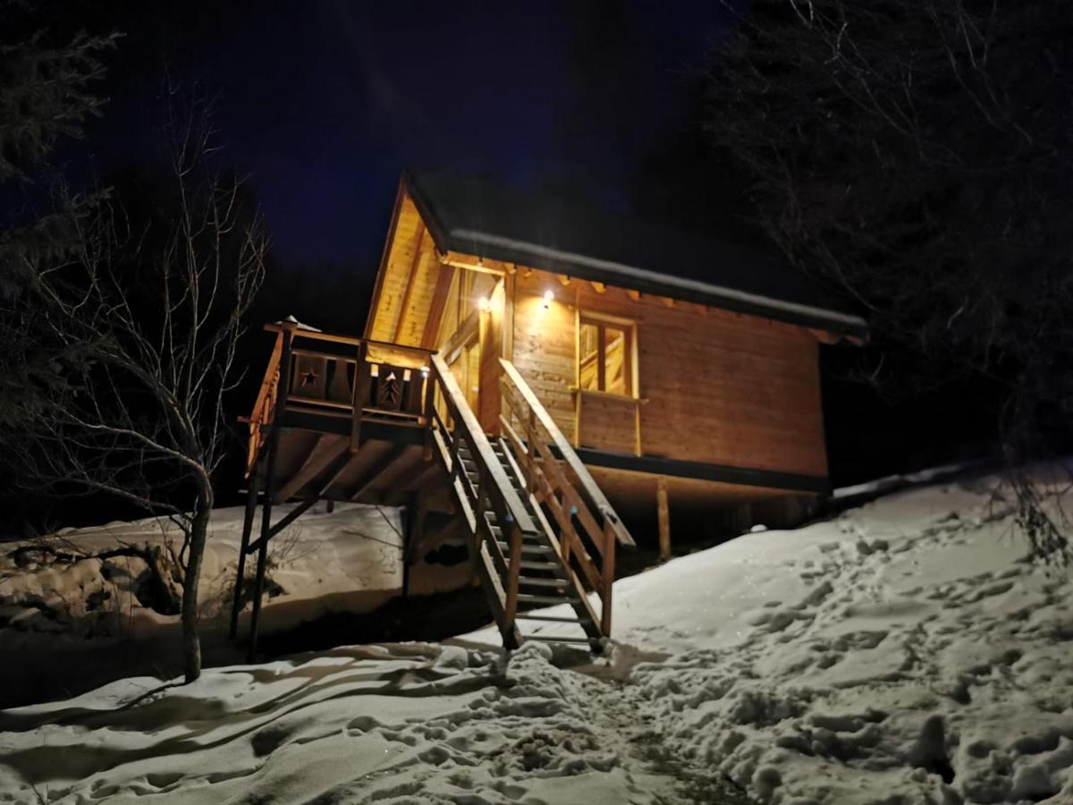 Villa Les Cabanes Du Domaine De L Esperluette Le Lauzet-Ubaye Exterior foto